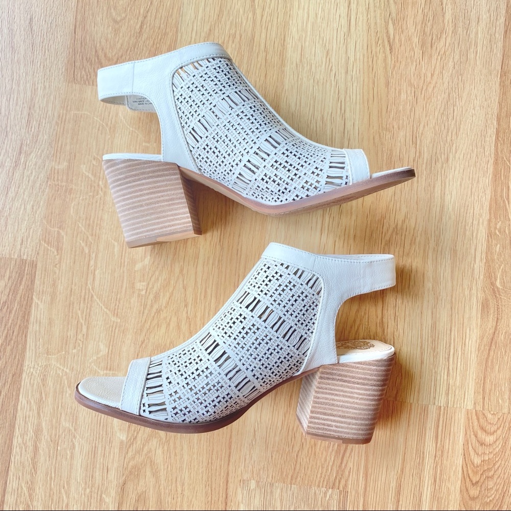 Vince Camuto Laser Cut Leather Block Heel Open Toe Sandal Vanilla Women’s 9 - Picture 8 of 13